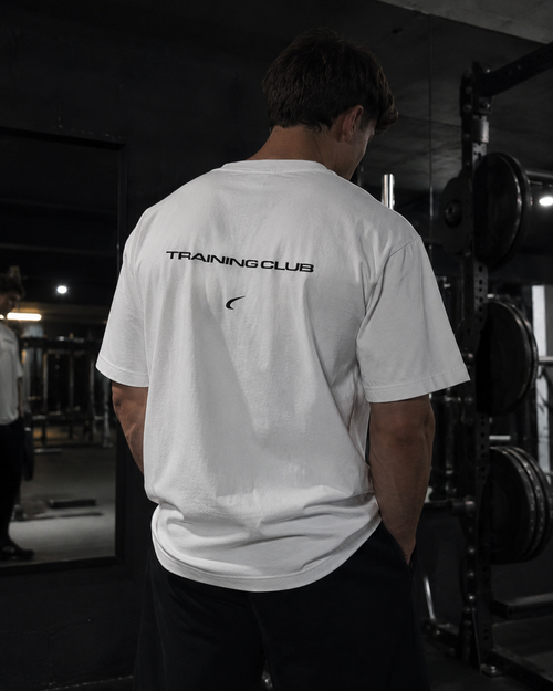 OVERSIZED TRAINING CLUB TEE
