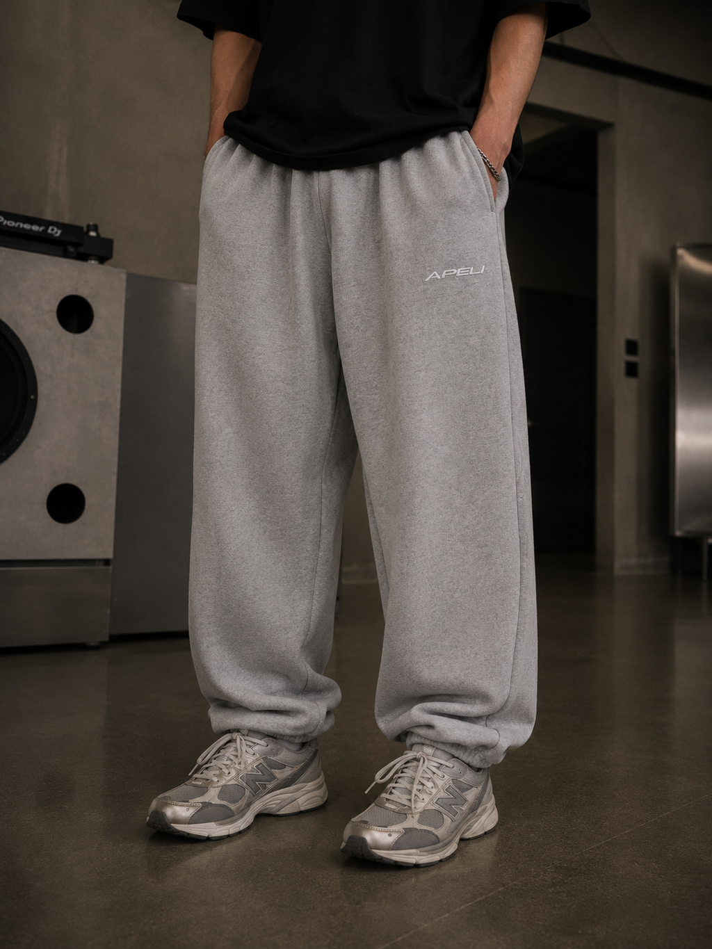 APELI ESSENCE JOGGERS - GREY MARL