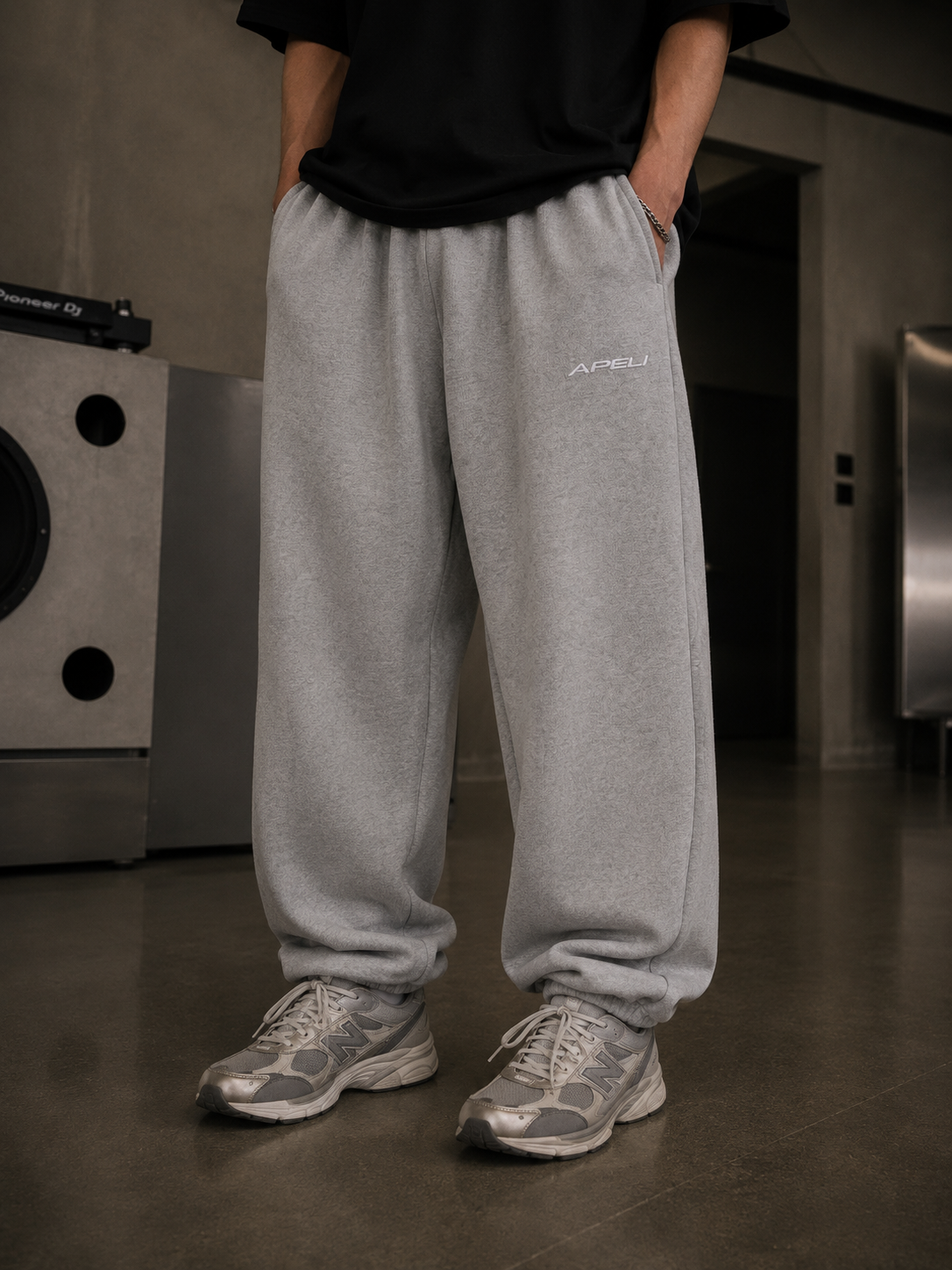 APELI ESSENCE JOGGERS - GREY MARL